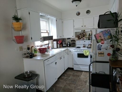 Foto del edificio - 425-425 Monroe St