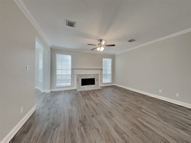 Foto del edificio - 510 Tanguey Ct