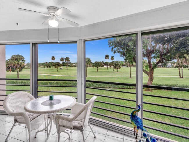 Foto del edificio - 23249 Barwood Ln N