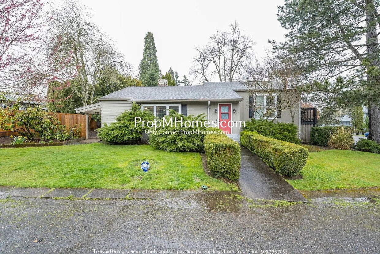 Foto principal - Charming Duplex with a Huge Yard in Multno...