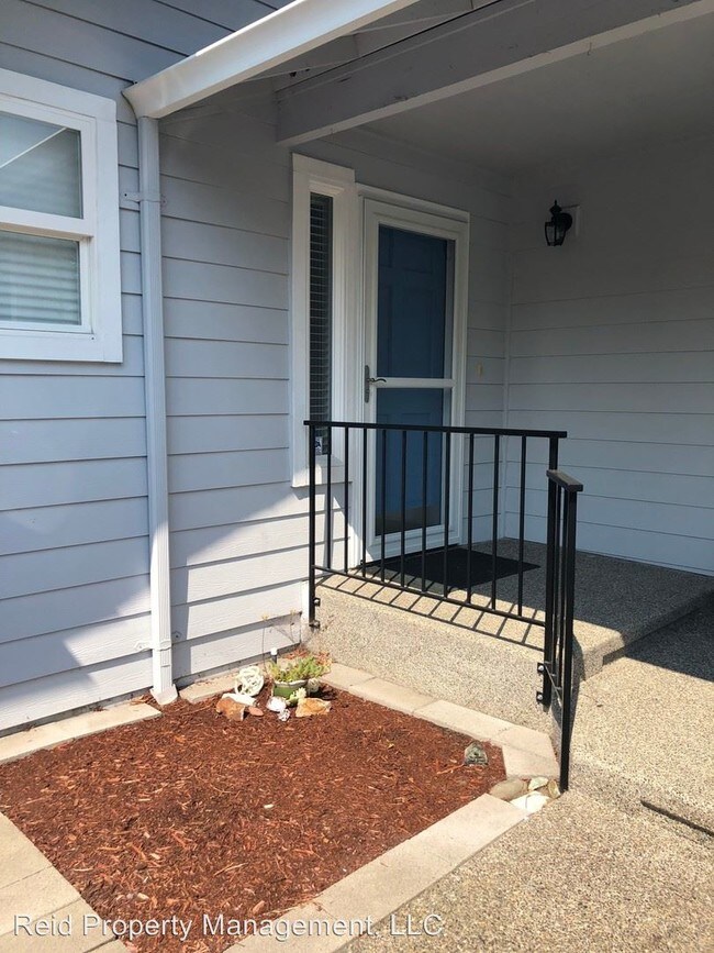 Foto del edificio - 2 br, 2 bath House - 9091 Comfort Lane