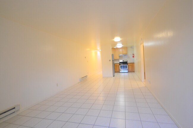 Building Photo - 120 Leland Ave