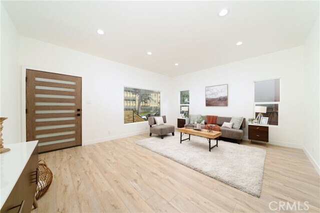 Foto del edificio - 5025 11th Ave