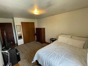 Building Photo - 122 Lincoln Ln