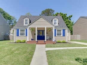 Building Photo - 7415 Yorktown Dr