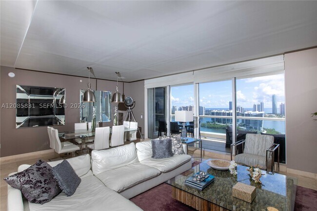 Building Photo - 6000 Island 2602 Is