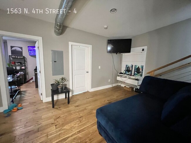 Foto del edificio - 1563 N 4th St
