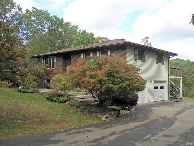 Building Photo - 159 Deer Trail Dr