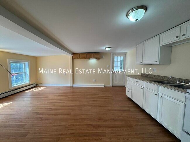 Foto del edificio - 206 Maine Ave