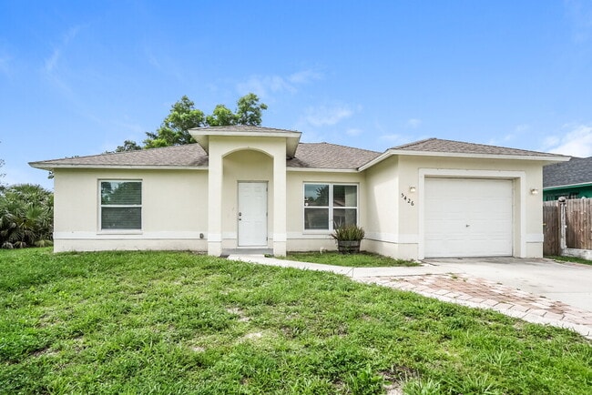 Building Photo - 5426 Trammel St