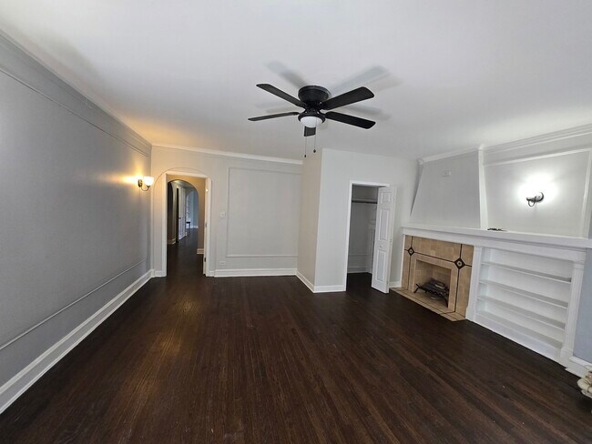 Foto del edificio - 8114 S Drexel Ave