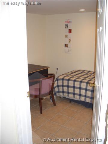 Foto del edificio - 223 Charles St
