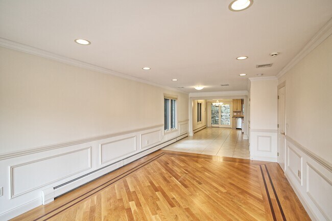 Open Layout - 694 Undercliff Ave