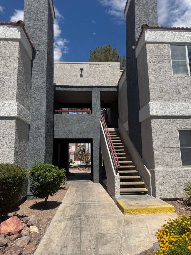 Building Photo - 8600 W Charleston Blvd