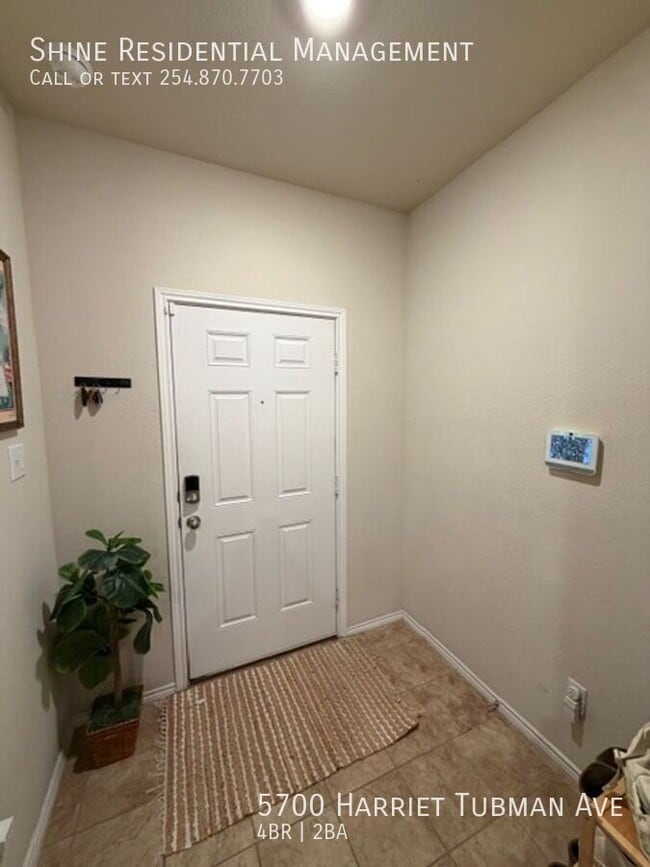 Foto del edificio - 5700 Harriet Tubman Ave