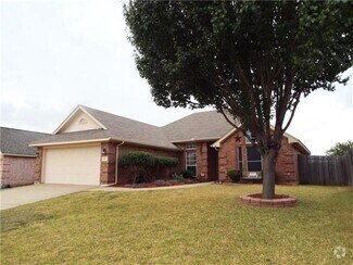 Building Photo - 931 Rolling Meadows Dr