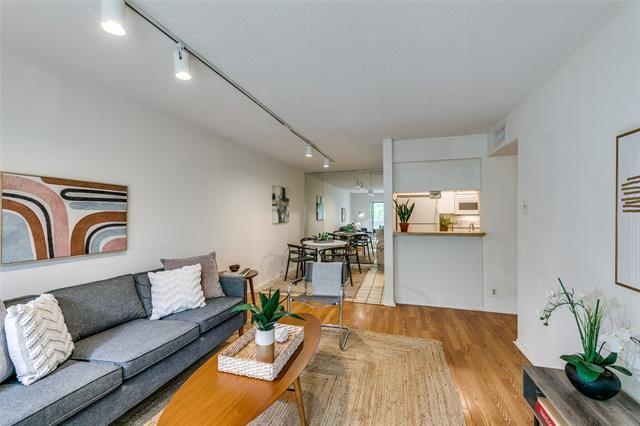 Foto del edificio - 4851 Cedar Springs Rd