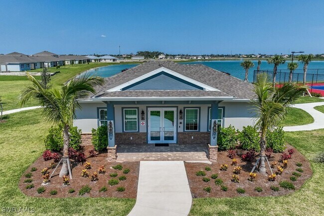 Building Photo - 425 Coral Reef Pl