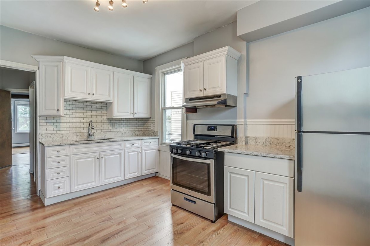 Foto principal - 1116 79th St