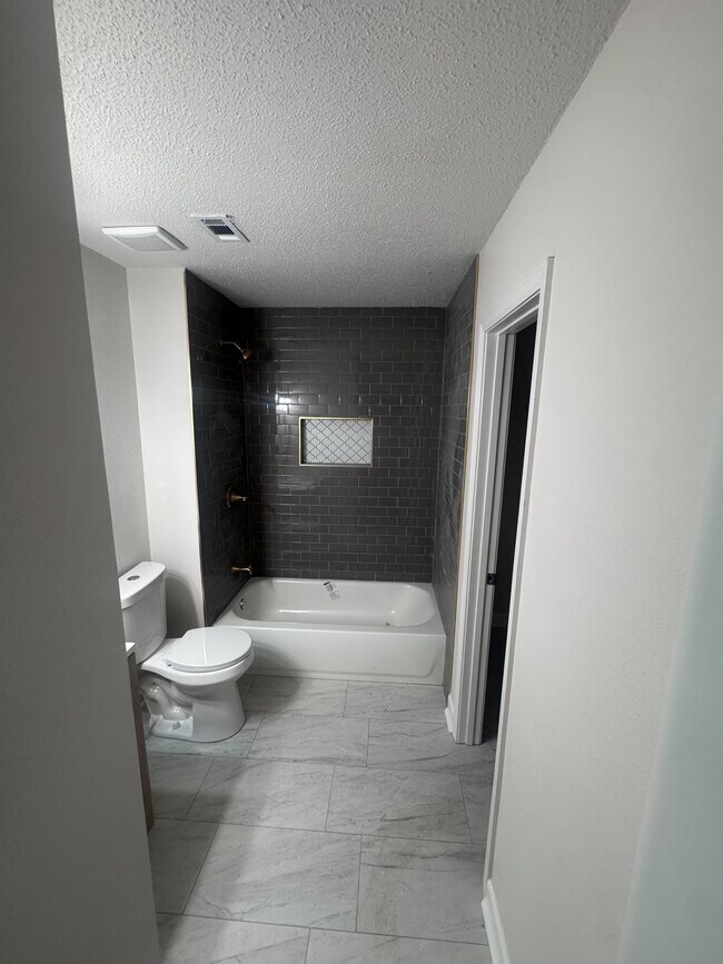 Foto del edificio - 2616 Arc Rd