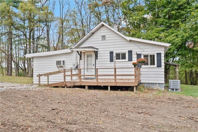Building Photo - 127 Magill Rd