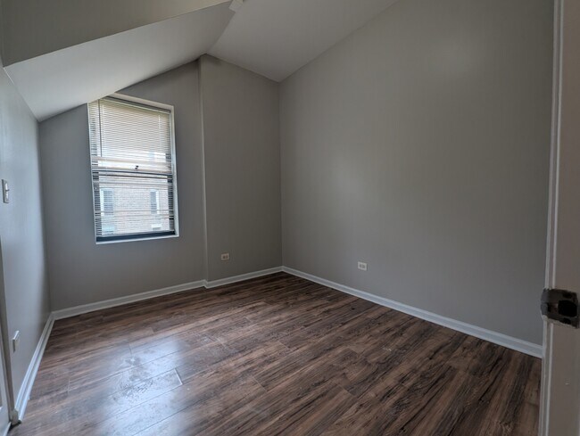 Foto del edificio - 5417 S Carpenter St
