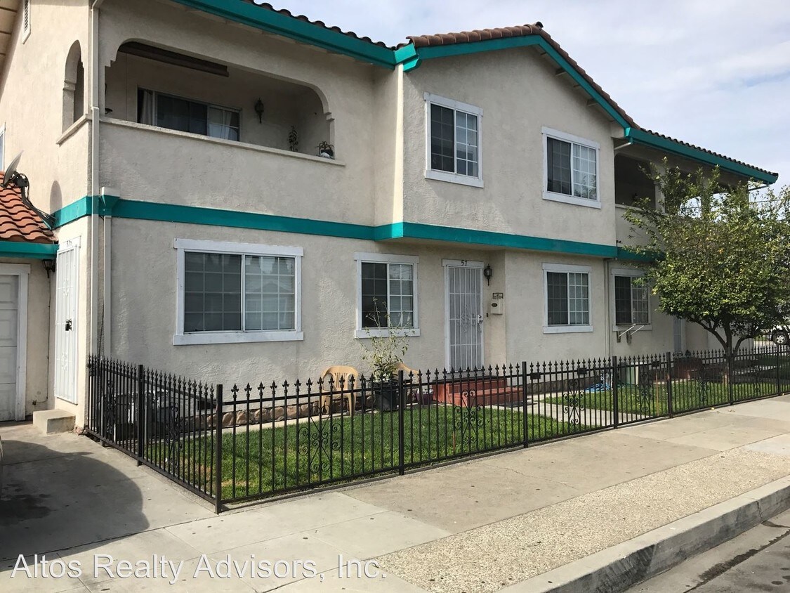 Foto principal - 55 S 33rd St