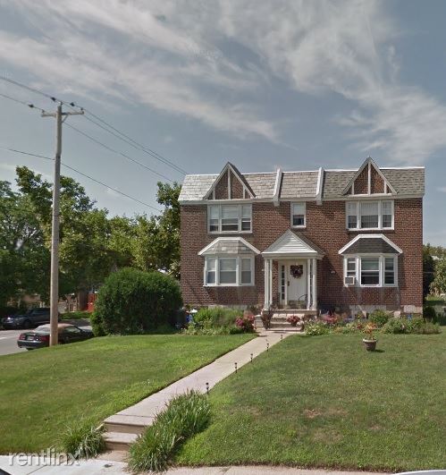Primary Photo - 1036 Knorr St