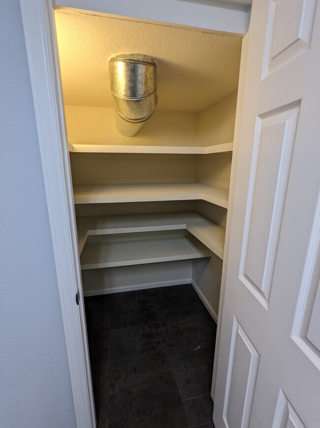 Foto del edificio - 2172 Creede Ave