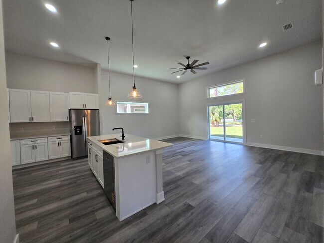 Building Photo - Newer Construction- 3 bed 2 bath Patio Home on the Golf Course – Turkey Creek