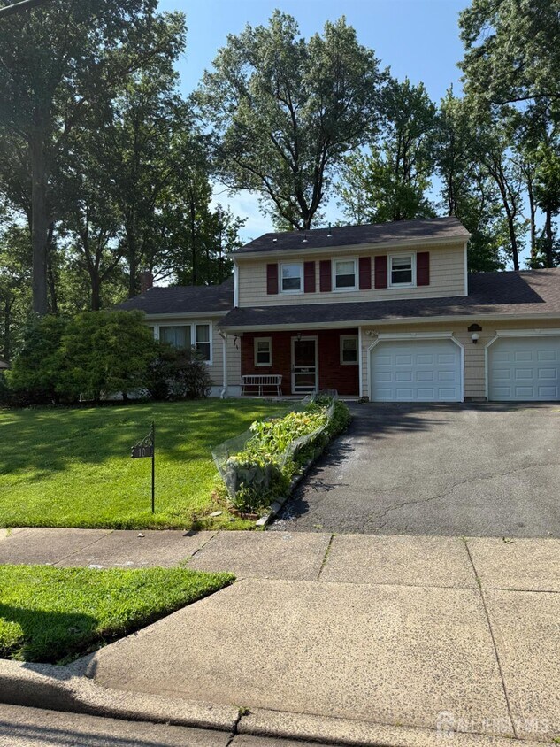 Foto principal - 10 Livingston Ave