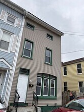 Building Photo - 254 Washington St