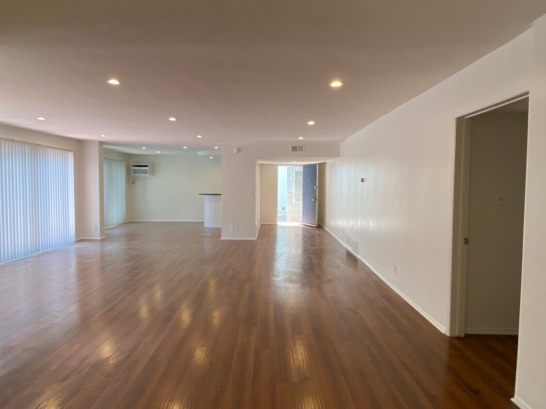 Foto principal - 11939 Albers St