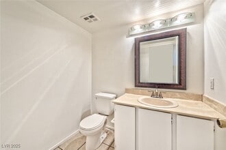 Building Photo - 2408 Paradise Village Way