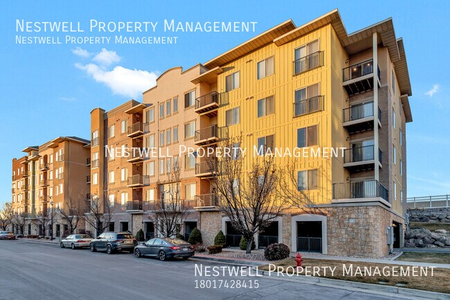 Foto del edificio - Great 3-bed Condo in Sandy $250 OFF 1ST MO...