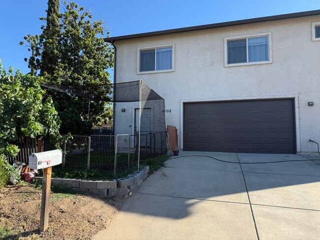 Building Photo - 4058 E Midas Ave