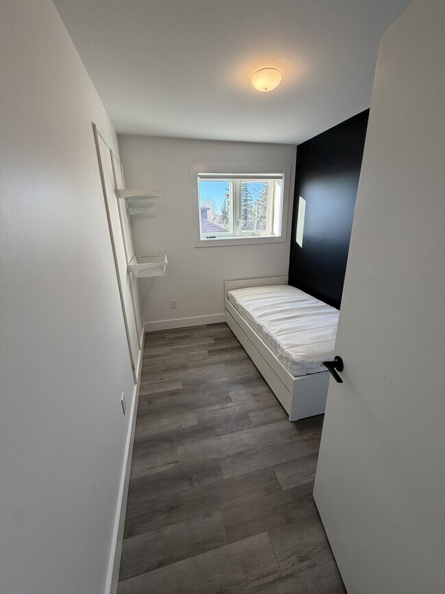 Photo du bâtiment - 227 Ave Blackburn