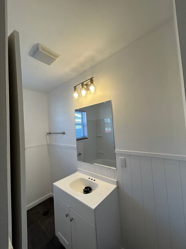 333 Greendale Ave, Mansfield, OH 44902 Townhome Rentals in Mansfield