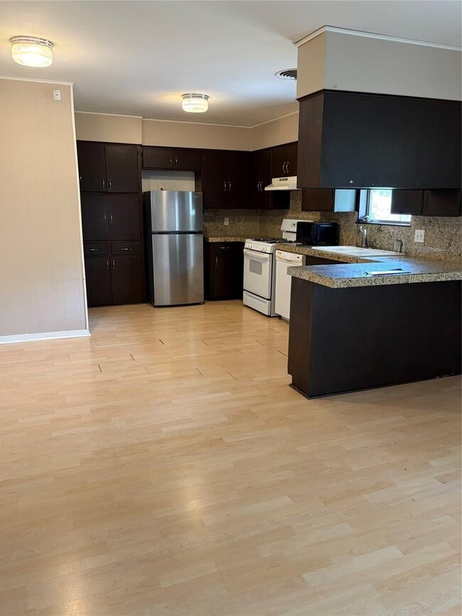 Foto del edificio - 8209 Easter Cove