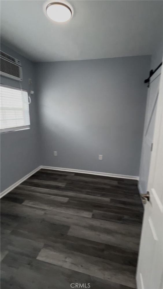 Building Photo - 1032 Normandie Ave