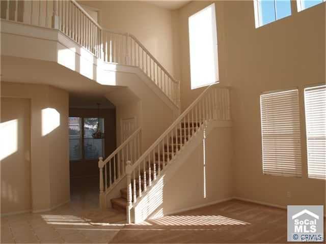 Building Photo - 31 Versailles