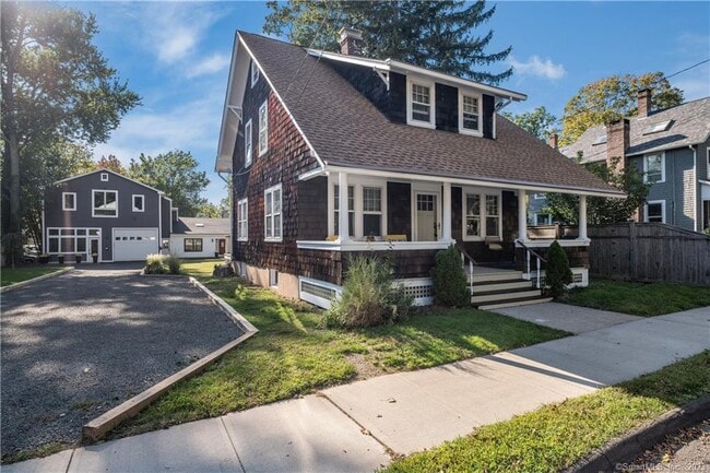 Foto del edificio - 18 Graves Ave