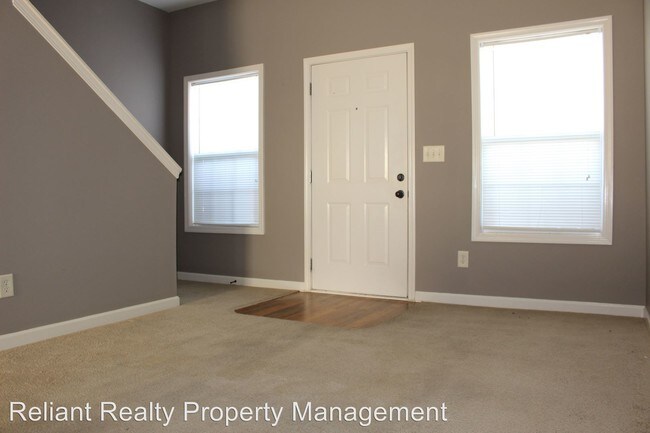 Building Photo - 1209 Ashridge Dr