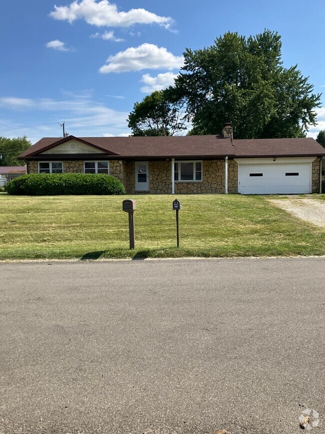 Apartments for Rent under 2,000 in Fayette County, IN 11 Rentals