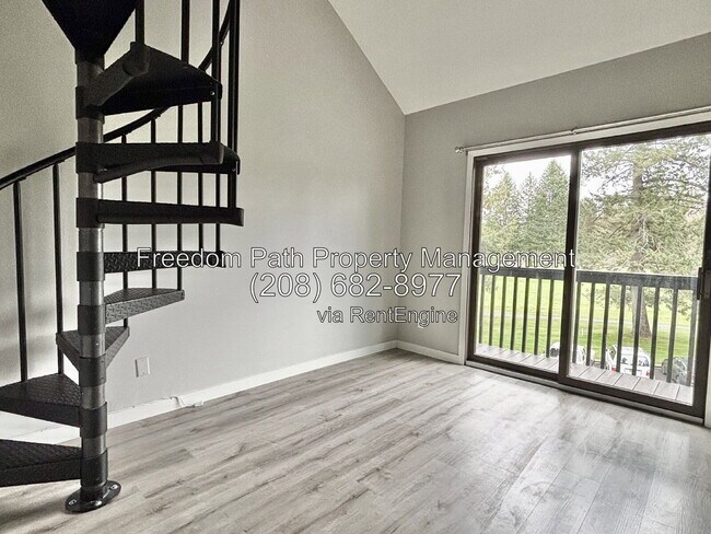 Foto del edificio - 5276 W Racquet Rd