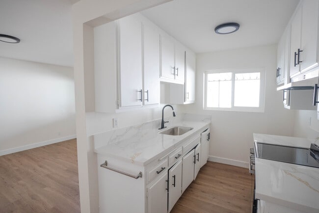 Foto del edificio - 825 W 167th St