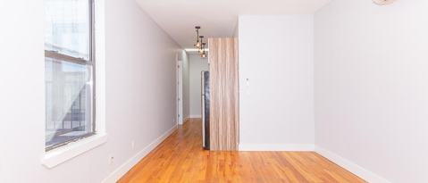 Primary Photo - 63 Bushwick Ave