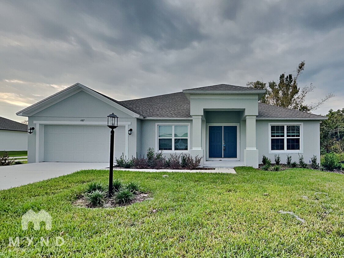 Foto principal - 1167 Woodland Oaks Dr