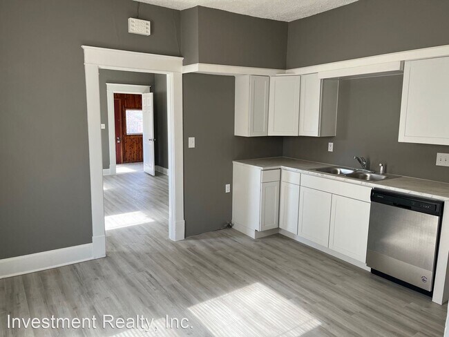 Building Photo - 3 br, 1 bath House - 1336 N Prospect Ave