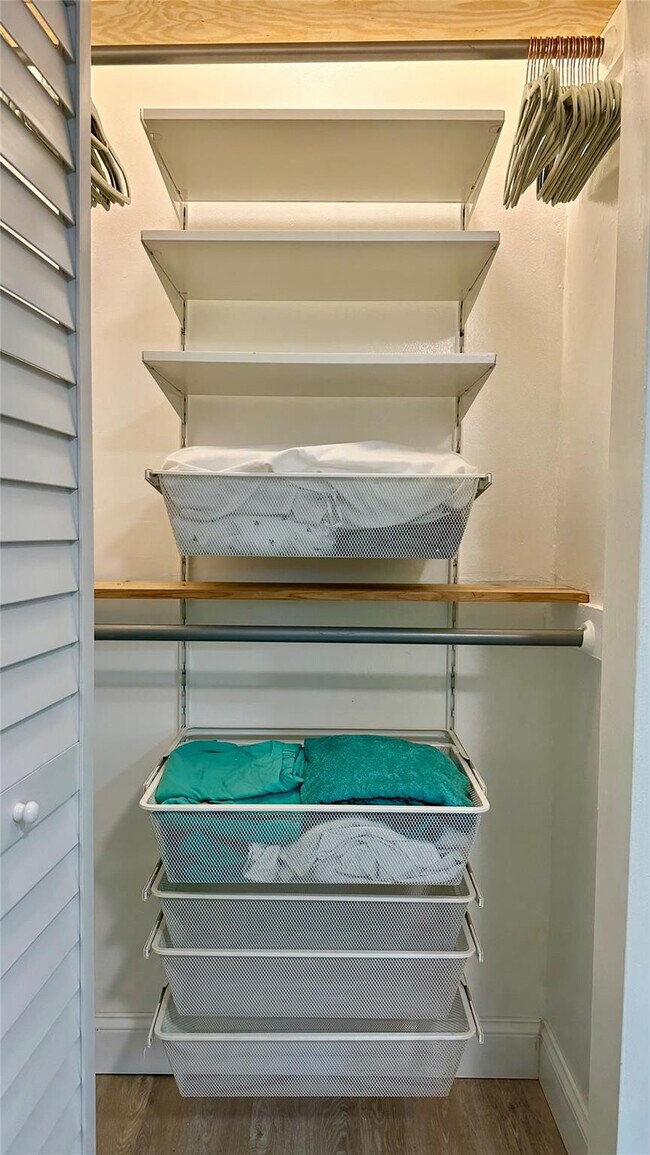 Foto del edificio - 1145 NE 17th Terrace